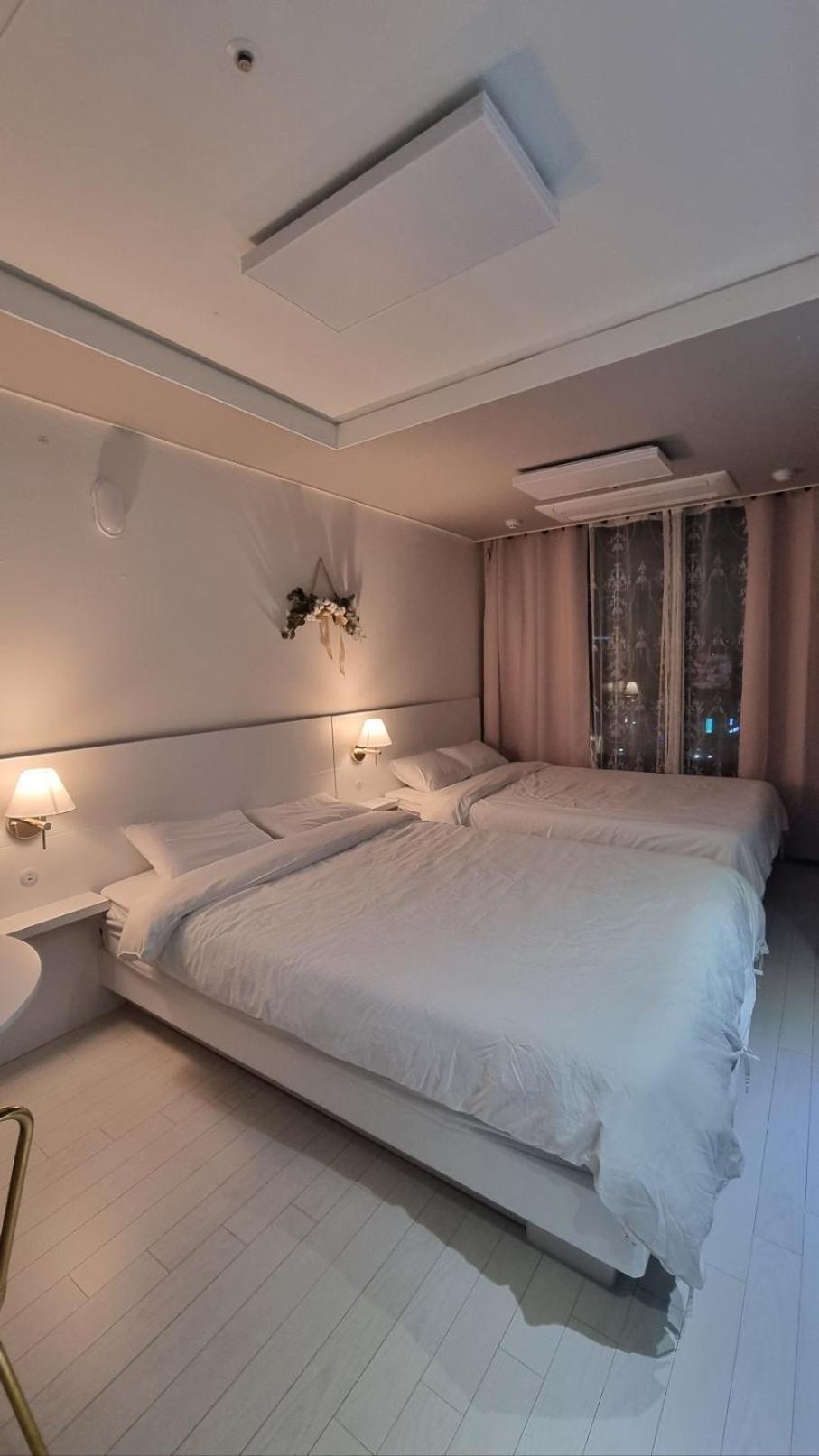 Daegu Starb&B Dsr Hotel Mia Guestroom Exterior foto
